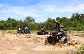 Pattaya Mong Chang Cafe With ATV